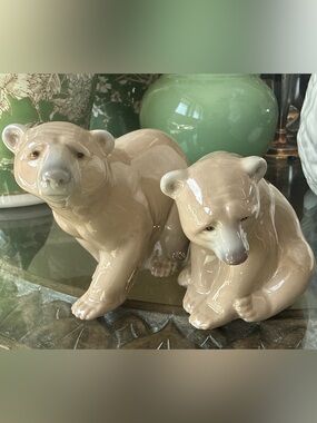 Lladró Polar Bear Figurines Set of 2 Retired Hand Made Spain Porcelain